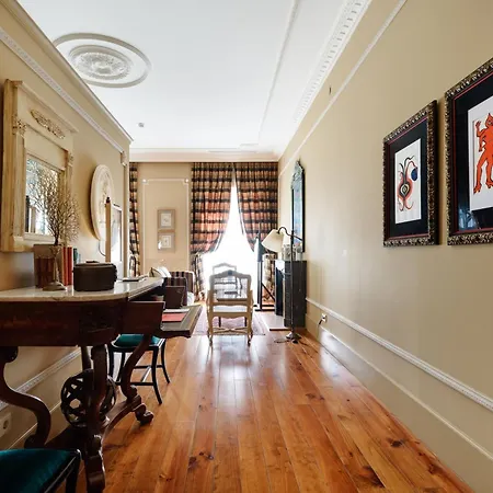 M Maison Particuliere Гостьовий будинок 4*