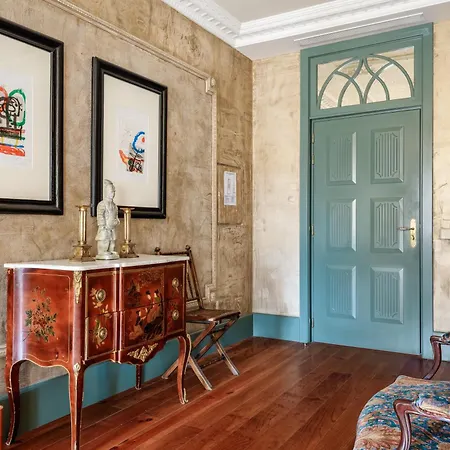 M Maison Particuliere Гостьовий будинок
