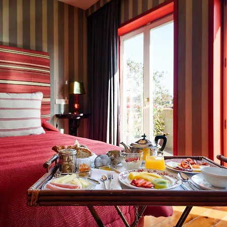 M Maison Particuliere Гостьовий будинок 4*