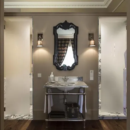 M Maison Particuliere Oporto